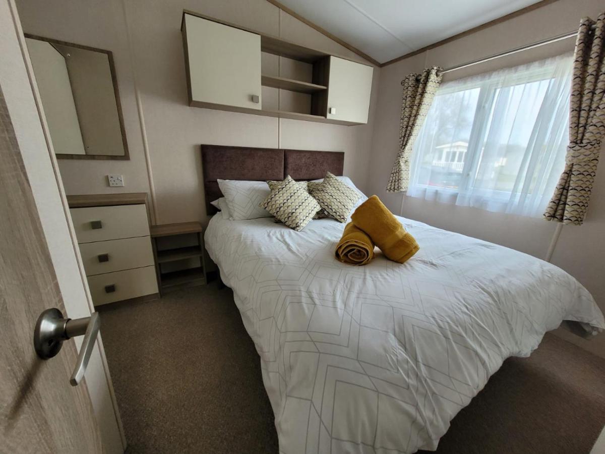הוילה סירנססטר Caravan In The Cotswolds מראה חיצוני תמונה