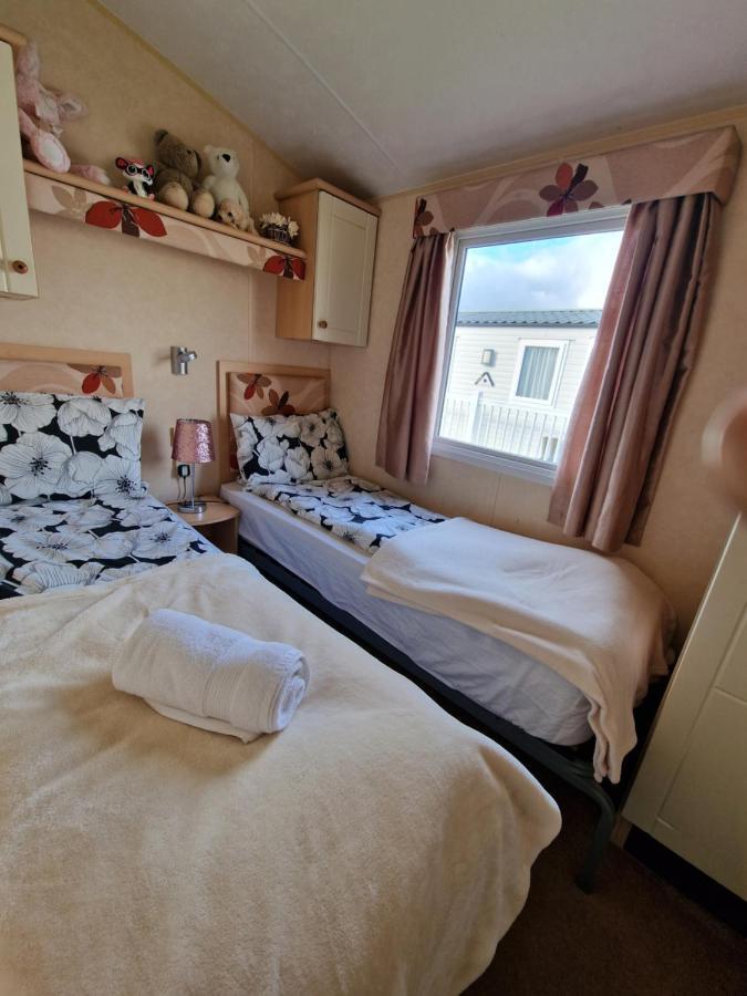 הוילה סירנססטר Caravan In The Cotswolds מראה חיצוני תמונה