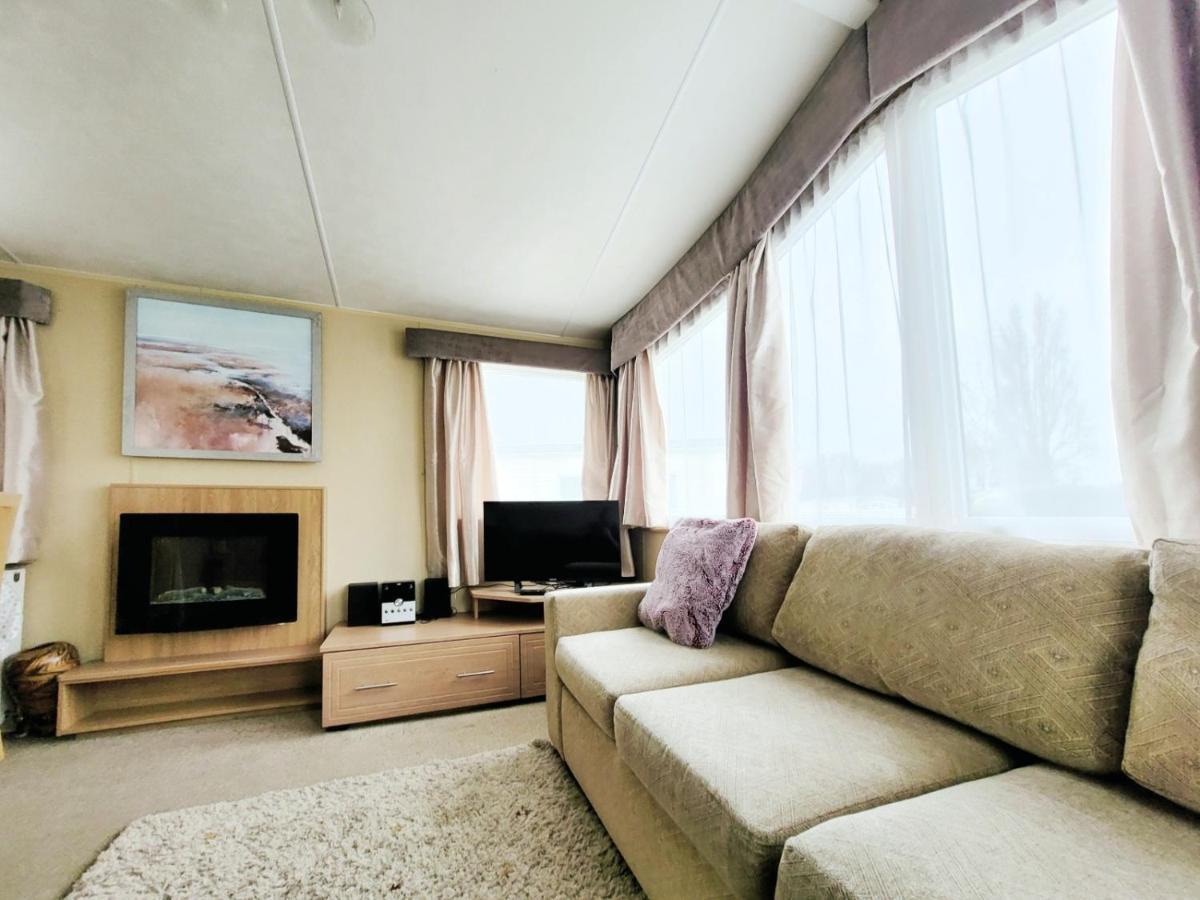 הוילה סירנססטר Caravan In The Cotswolds מראה חיצוני תמונה