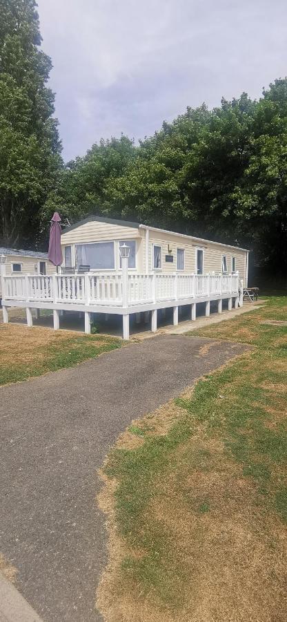 הוילה סירנססטר Caravan In The Cotswolds מראה חיצוני תמונה