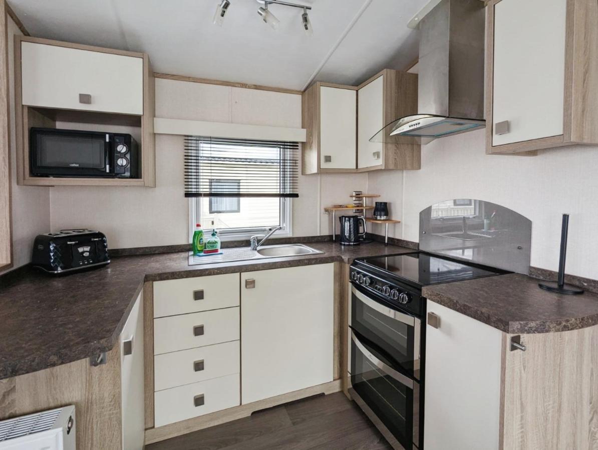 הוילה סירנססטר Caravan In The Cotswolds מראה חיצוני תמונה